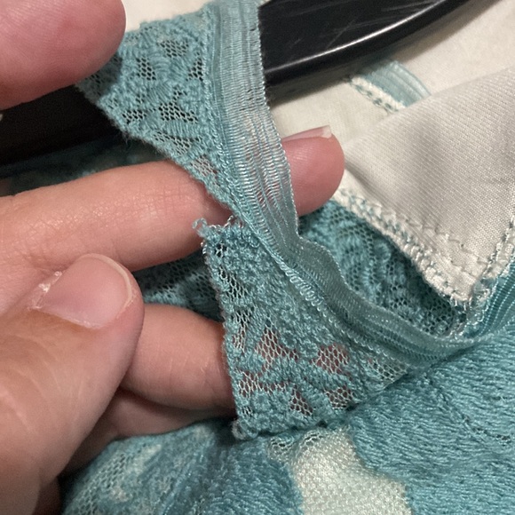 Chelsea & violet dress - Picture 4 of 8